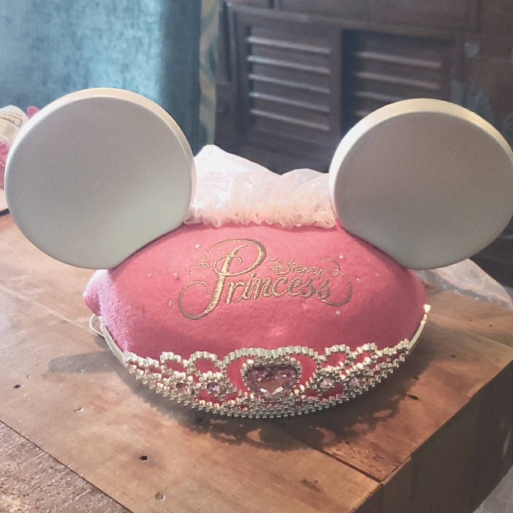 Disney Princess ears w/crown & veil